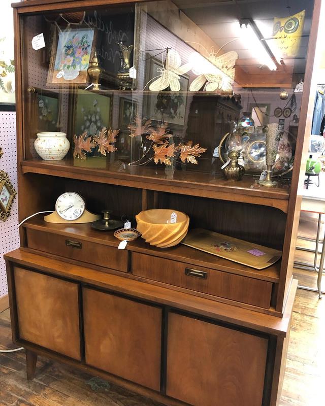 Jefferson Antique Mall Mount Pleasant, IA